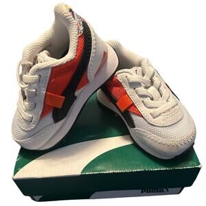 NIB Puma Kinderfit Infant's Athletic Shoes Orange/Black/White Size 4C